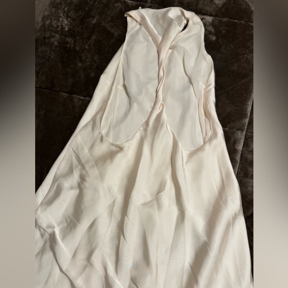 Zara - Cream Maxi Dress - Open back - Picture 4 of 7